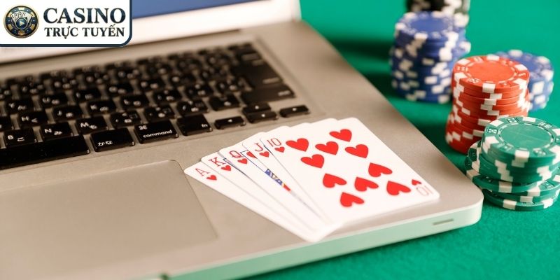 Nguyên nhân gây ra thắc mắc là do sự xuất hiện của web giả